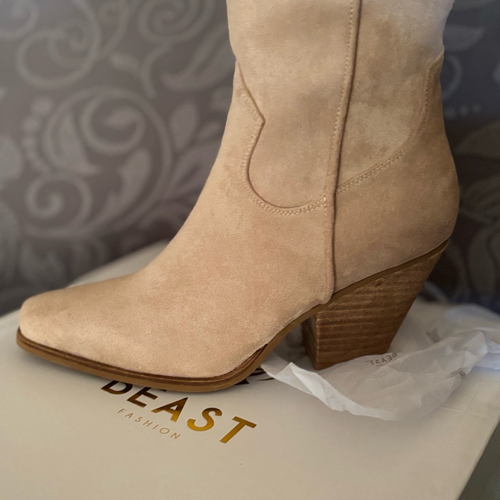 BEAST FASHION Women's Beige Heeled Boots